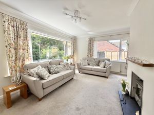 Photo 17- click for photo gallery